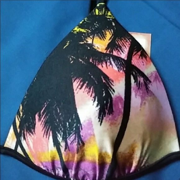 Mudd Molded Padded Pushup Triangle Halter PalmTop - Picture 1 of 6
